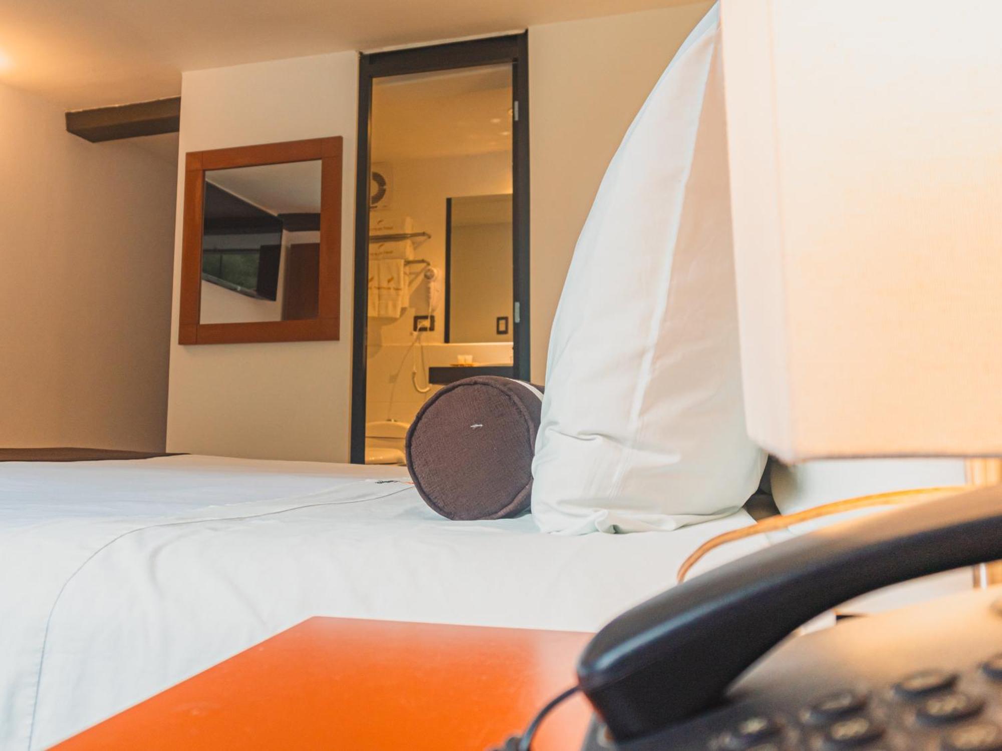Hotel Ferre Boulevard Machu Picchu Exterior foto